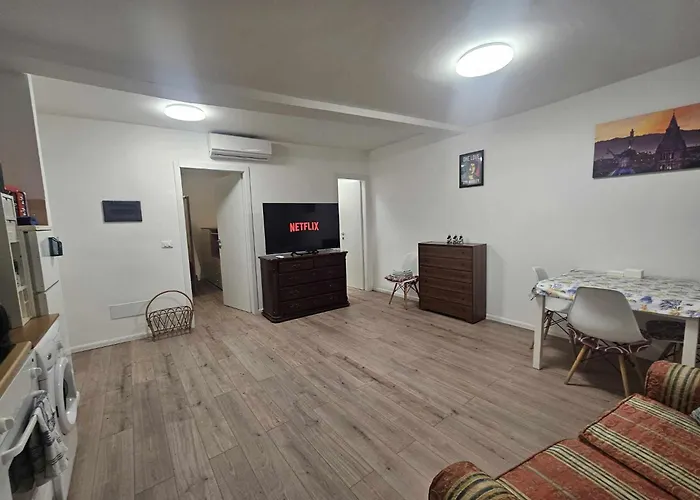 דירה Gloria House